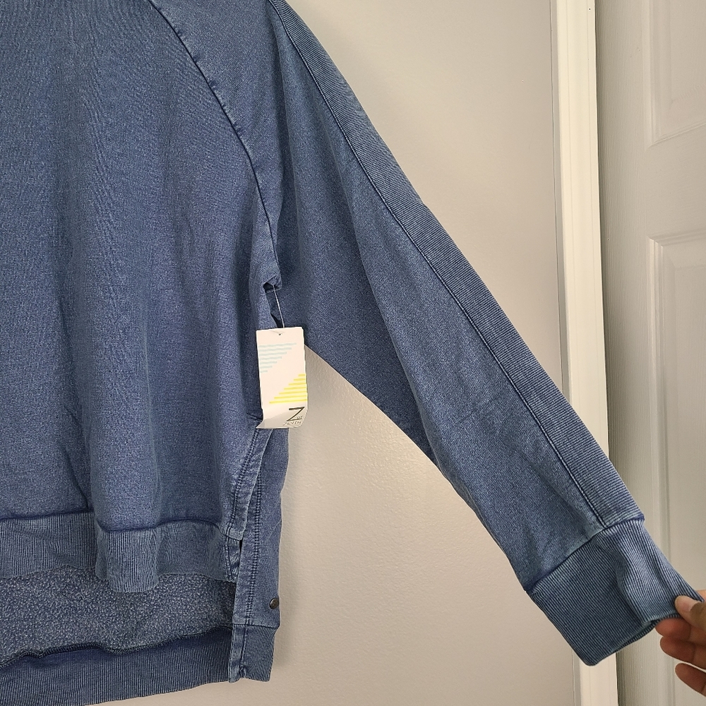 Z by Zella Warn In Blue Chambray-like Fleece Pullover Workout Athletic Sweater L - Picture 6 of 8